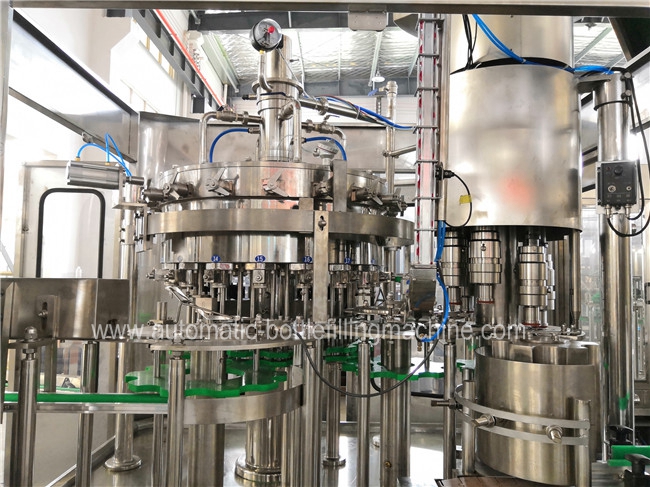 Beverage Carbonated Drink Filling Machine / Soft Drink Making Machines Production Line 1